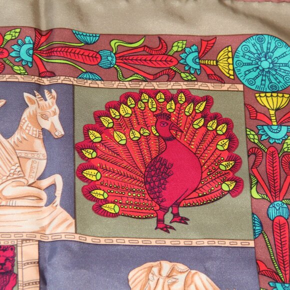 Hermes Torana Silk Scarf. Beautiful Combination of Colors - Picture 13 of 13